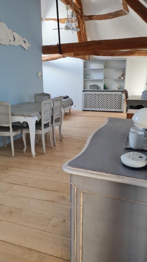 Belle Suite Dans Corps De Ferme - Logement Alicia Villiers-sous-Grez Kültér fotó
